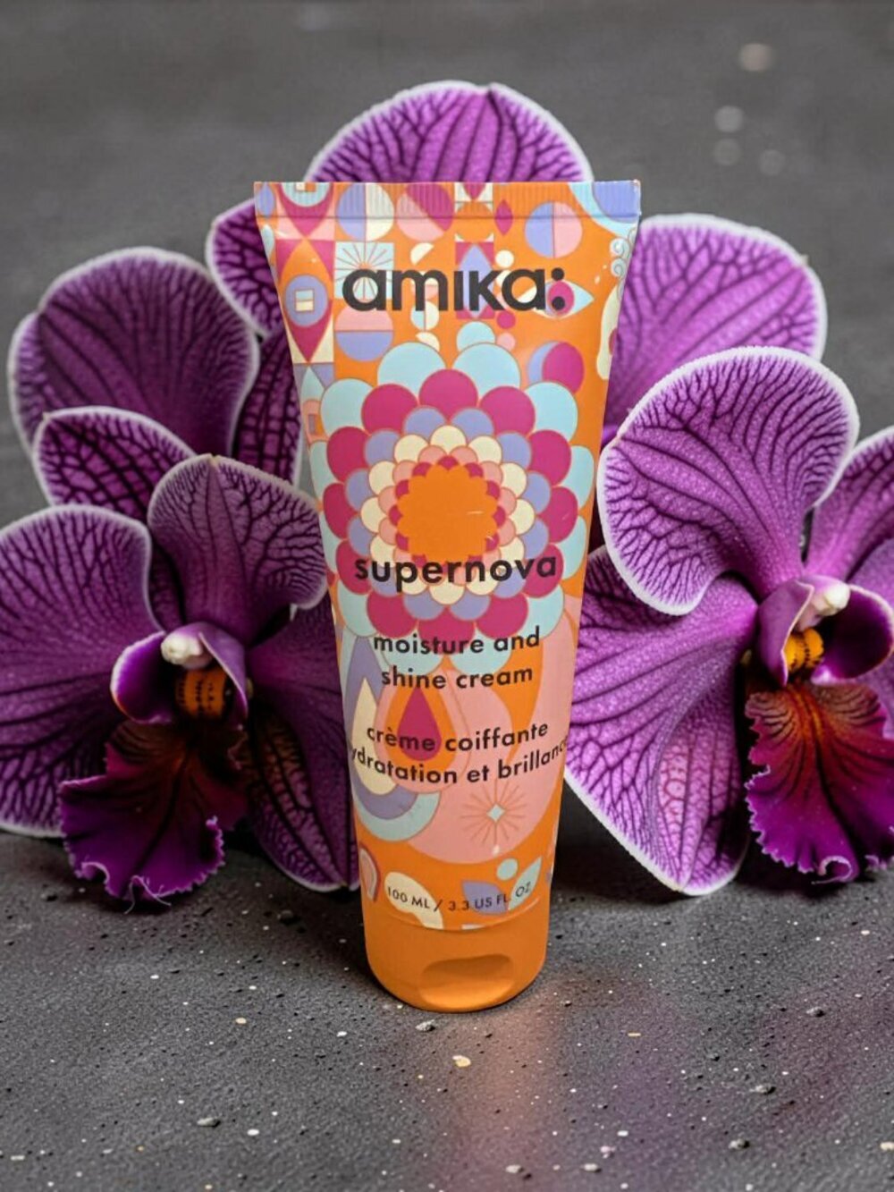 Amika Supernova Moisture And Shine Cream 3.3 oz